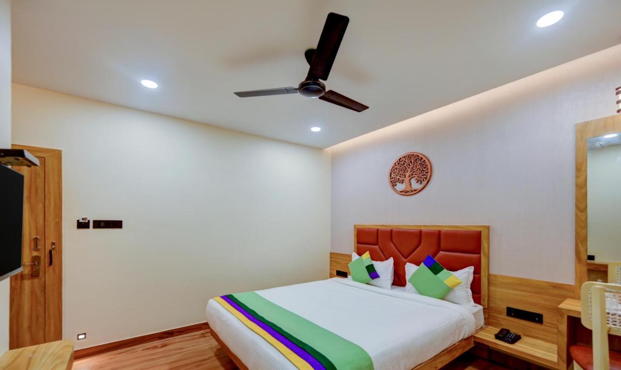 Treebo Aasma Downtown Otel Bhubaneswar Dış mekan fotoğraf